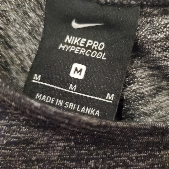Nike women's hyper cool workout shirt size M color dark gray - Picture 3 of 3